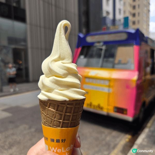 馬場一天遊，食下港式蛋多士，雪糕消暑。