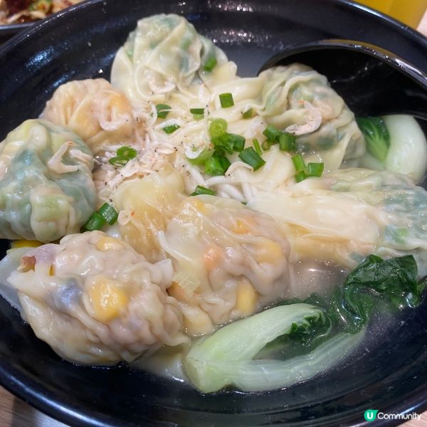 皮薄餡多嘅餃子🥟惹味餡餅