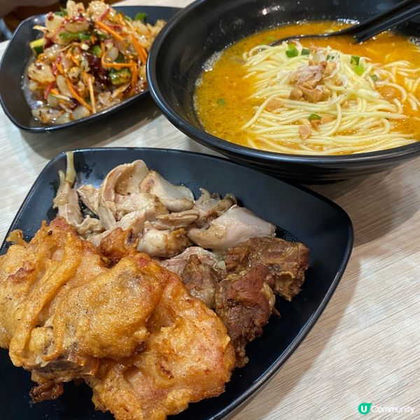 皮薄餡多嘅餃子🥟惹味餡餅