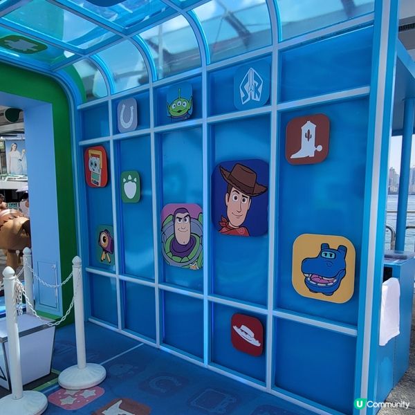 海運大廈露天廣場化身「對戰區」
