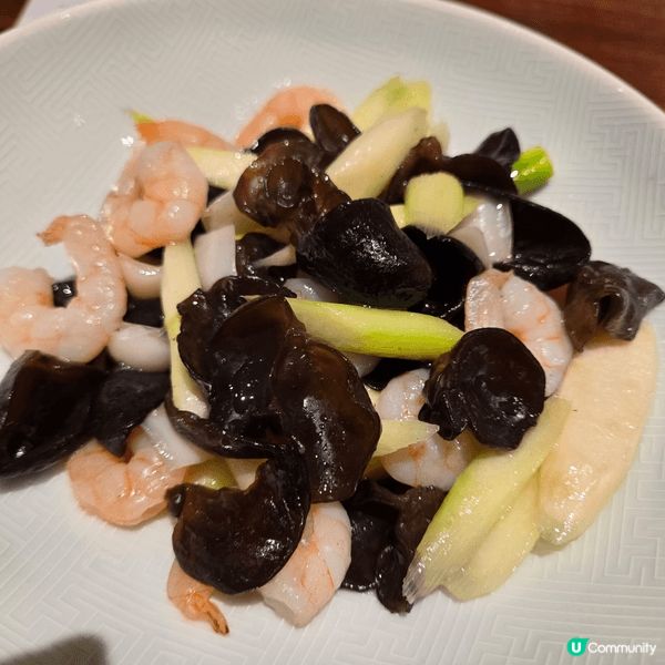 喺皇延廣場嘅“蘇意•蟹面大師”，每碟餸都各有特色，而我就特別...