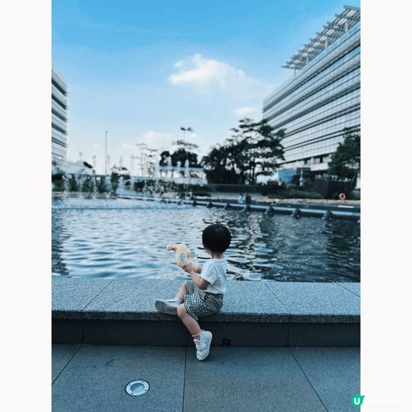 帶bb玩泡泡