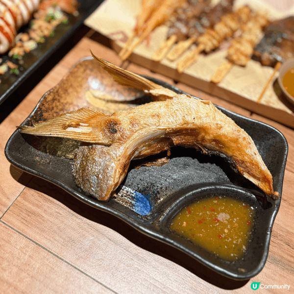 今次嚟到觀塘的「堅豐廚房X聰明燒串燒專門店」食晚飯～