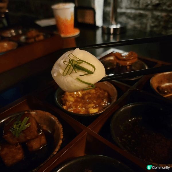 上環荷李活道呢間酒吧，用香港故事做cocktail同菜式主題...