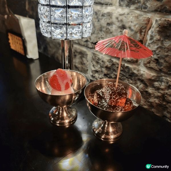 上環荷李活道呢間酒吧，用香港故事做cocktail同菜式主題...