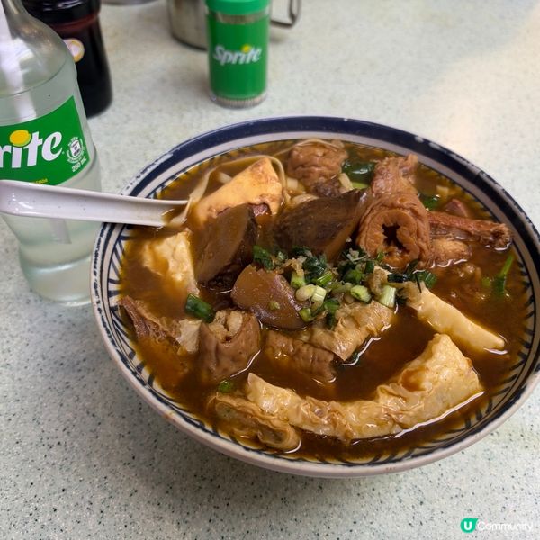 必食各式雜粉麵+雞翼尖+豬紅