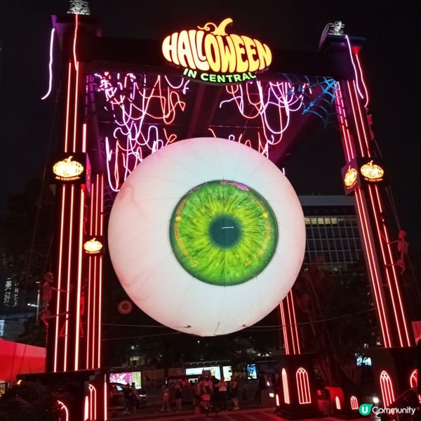 皇后像廣場化身萬聖節打卡熱點👻