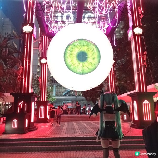 皇后像廣場化身萬聖節打卡熱點👻