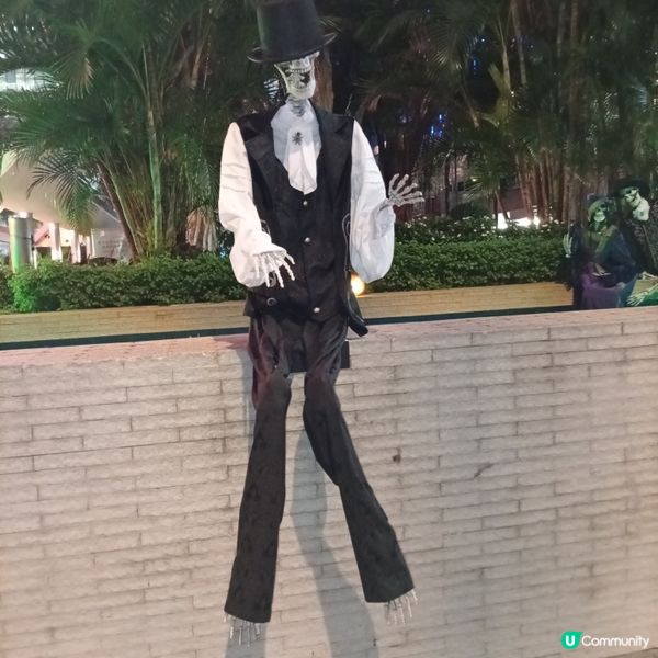 皇后像廣場化身萬聖節打卡熱點👻