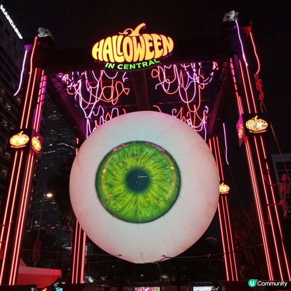 皇后像廣場化身萬聖節打卡熱點👻