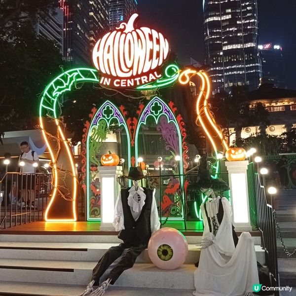 皇后像廣場化身萬聖節打卡熱點👻