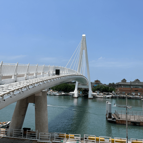 漁人碼頭情人橋