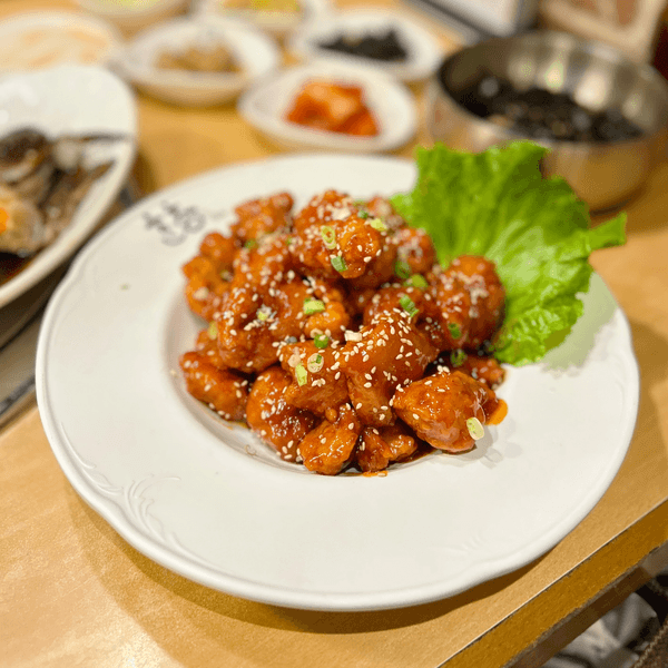 之前同朋友喺尖沙咀食過一間正宗的韓國餐廳 @hanmat_empire
餐廳位於帝國中心，原名為韓珍～最近改左名叫「韓...