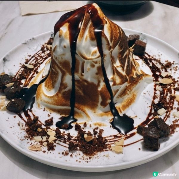 ## 大角咀必食人氣甜品店🍰🤤黑白風裝修打卡一流💜