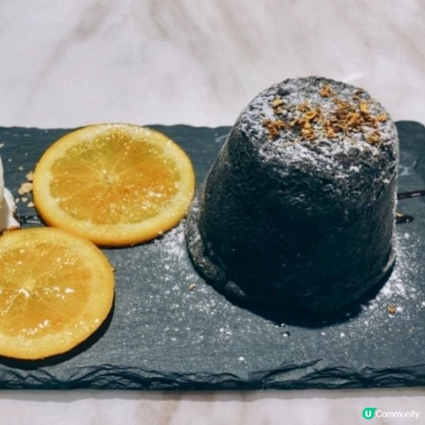 ## 大角咀必食人氣甜品店🍰🤤黑白風裝修打卡一流💜