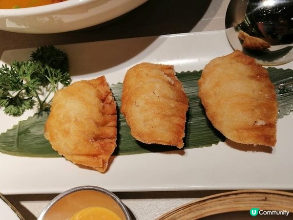 上環地鐵站附近的「飲茶」