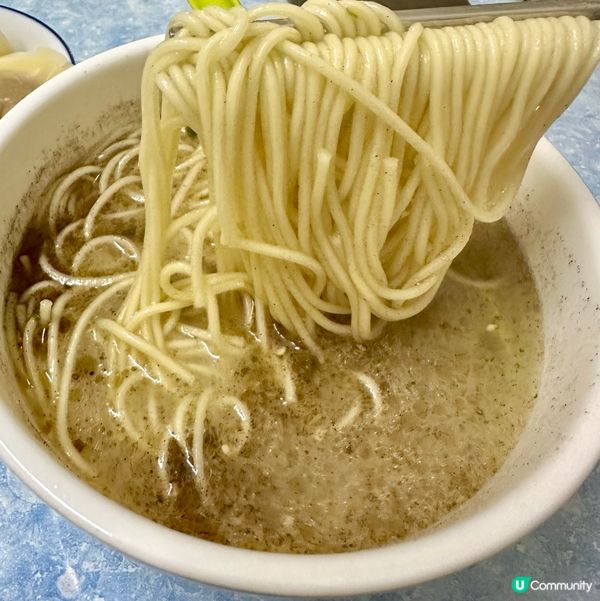 出前一丁黑蒜油豬骨湯味棒丁麵