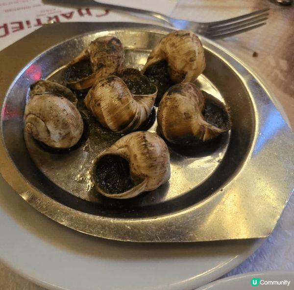 早前到過法國巴黎Bouillon Chartier，有百年歷...