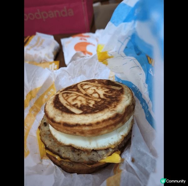 大熱香港麥當勞McGriddles開箱！楓糖班戟漢堡好香口，...
