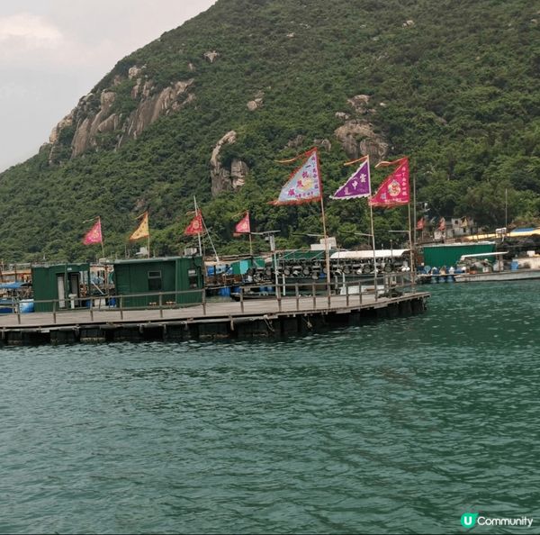 香港的南丫島. 早上好多特色景點, 休閒同打卡都合適.
