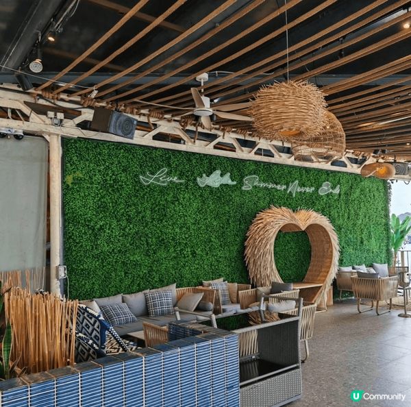 香港的南丫島. 早上好多特色景點, 休閒同打卡都合適.