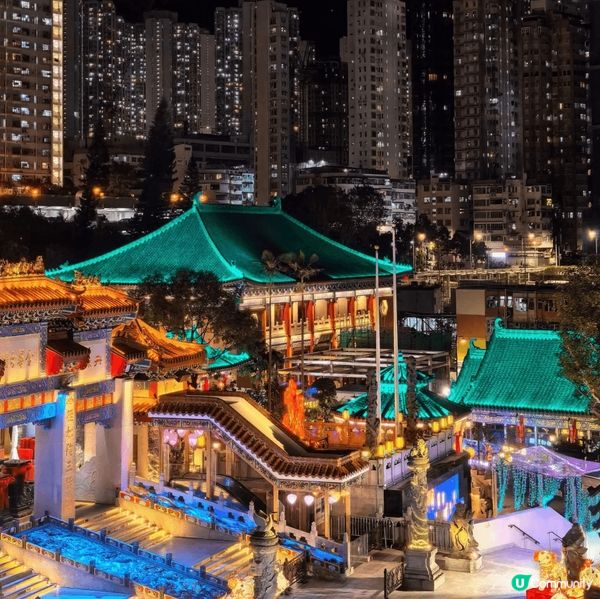 作為一年一度的中秋節，都會留在香港渡過。很喜歡黃大仙廟的獨特...