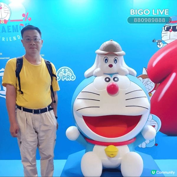 在叮噹大流行時在地鐵站影的