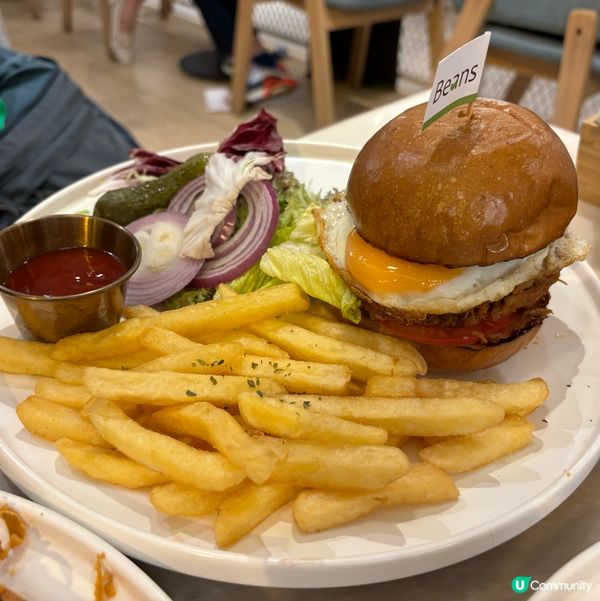 荳子晚餐🤤！軟殼蟹意粉必點！🍝🦀