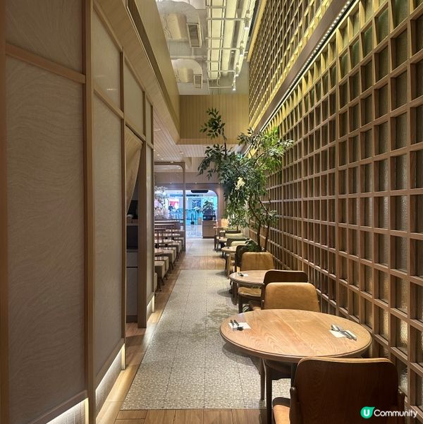 銅鑼灣世貿中心隱世日式餐廳📍寬敞靜謐，昭和復古風🍴