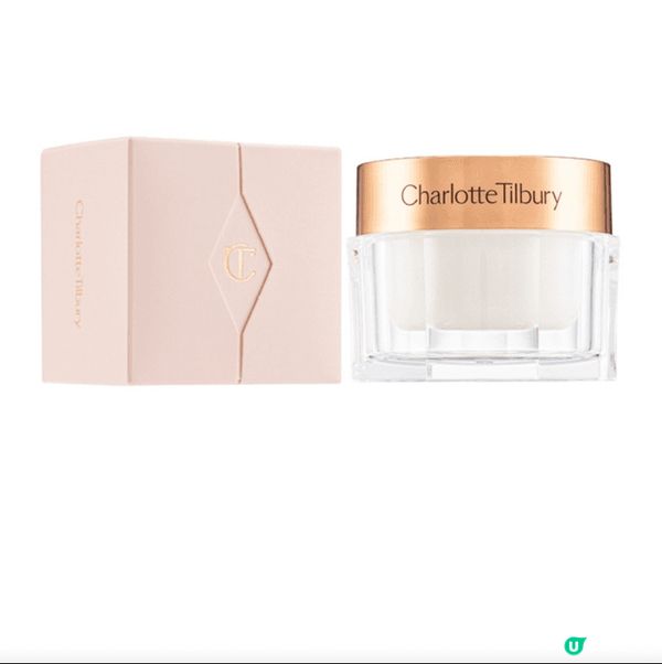 用完魔法面霜底妝好貼，定妝噴霧持妝力強，粉餅粉很細