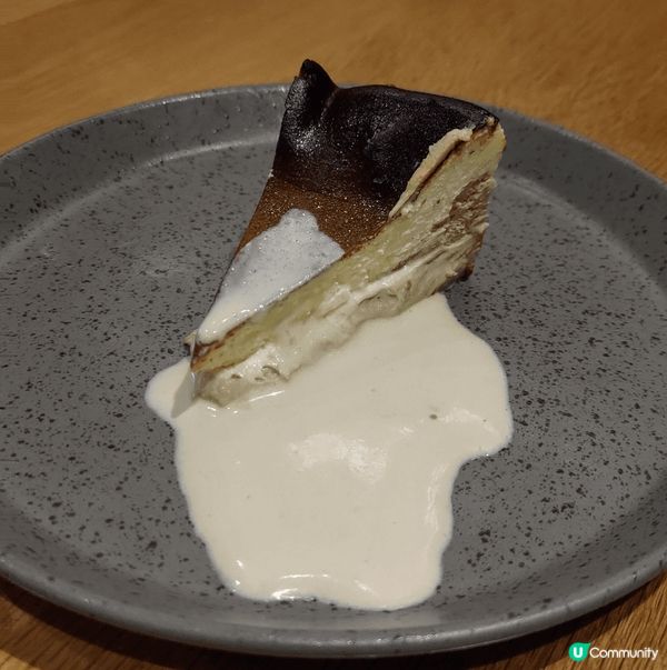 尖咀文青打卡Cafe📸！墨魚汁意粉超正😋！