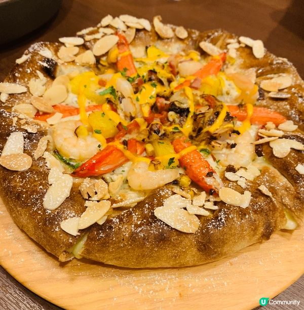 去咗啟德運動員隔離嘅商場，試咗呢間響入邊嘅Pizza Mar...