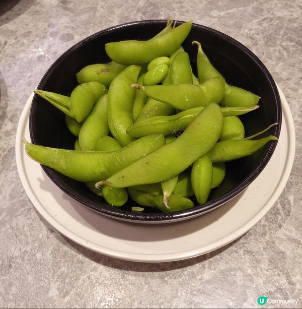 元氣壽司也有不錯的清新選擇~無肉之選。 最近吃了太多肉，所以...