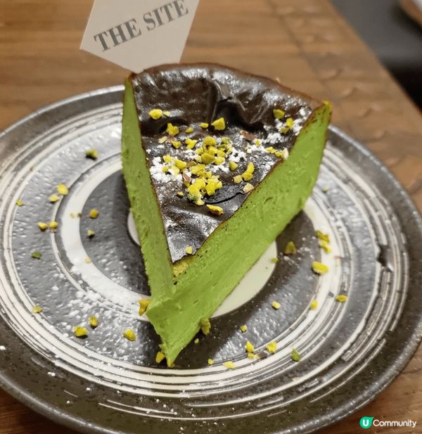 太子必食隱世木系Cafe📸超高質開心果巴斯克蛋糕💜