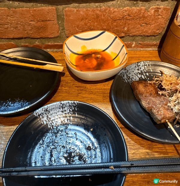 中西區三間特色店鋪，第一張為午餐時間日式快餐店，第二張為晚餐...