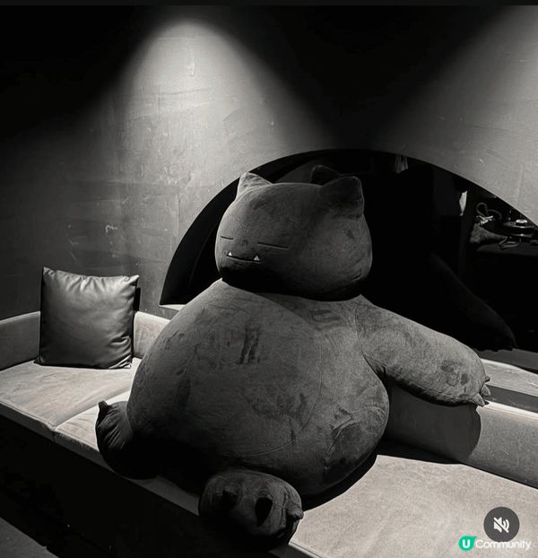 台中西區黑白風酒吧！打卡一流📸！