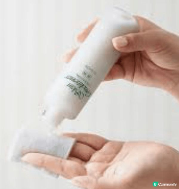 ALBION SKIN CONDITIONER 是一款廣受歡...