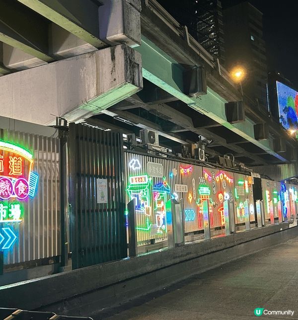 尖沙咀夜景真的美到不得了。