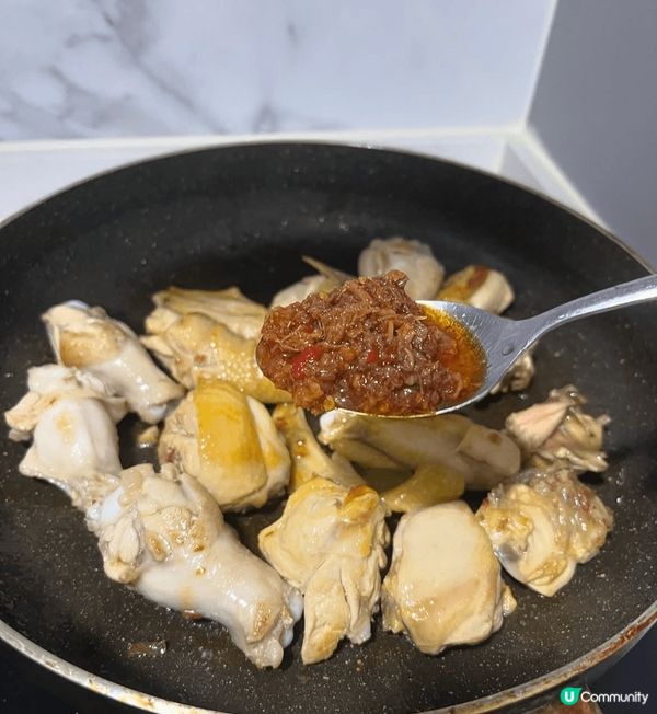 平時有時間都鍾意宅在家煮啲住家菜一家人食下，總覺得好滿足，好...