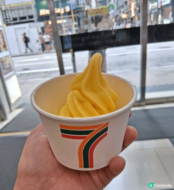 #多重滋味享受  7-11軟雪糕不定時都會轉新口味，最新既焦...