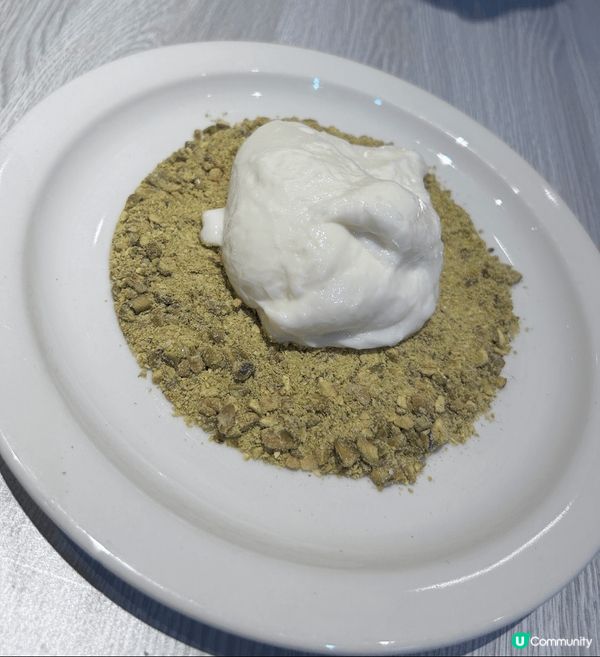 最近在觀塘搵到間高質cafe，食物質素好高，味道真係令人好滿...