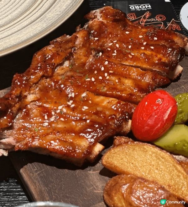 上星期同朋友去了深圳歡樂海岸的諾德西餐,晚上有Liveban...