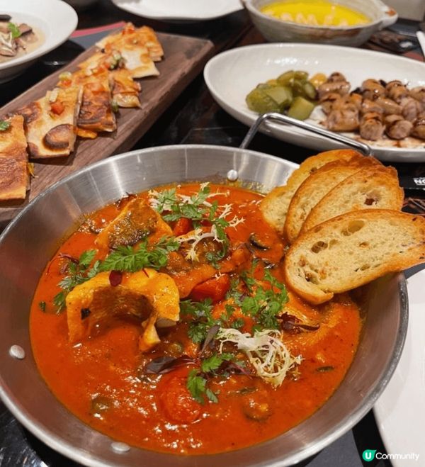 上星期同朋友去了深圳歡樂海岸的諾德西餐,晚上有Liveban...