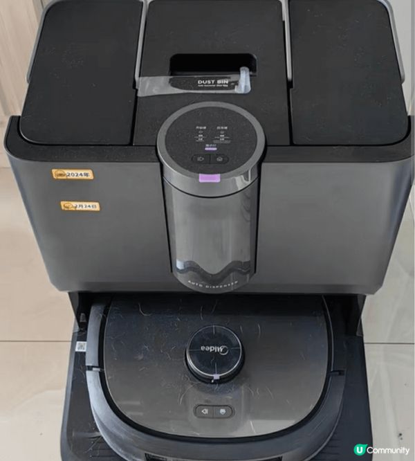 這台美的靈眸洗地機器人W20Pro是一款性能出色的家居清潔助...