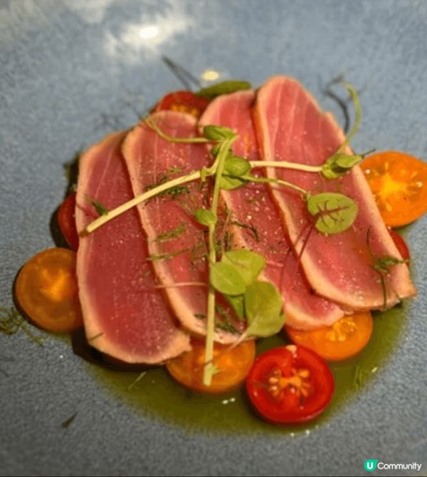 這間高質西餐餐廳 FLAMES，位於觀塘，距離地鐵站步行大約...