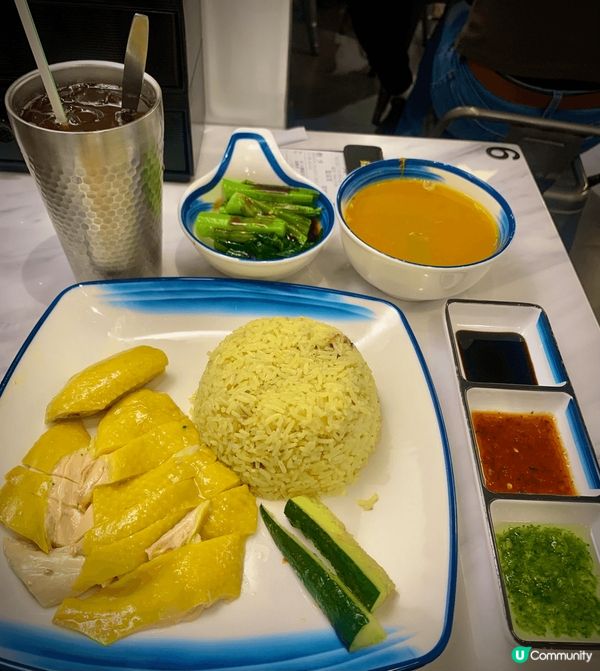 最愛食雞雞雞～海南雞又嫩又滑無論配油飯定喇沙面都係無敵好味😋...