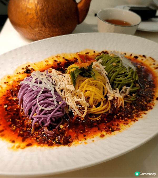 新派中菜嘅「綠茶餐廳」，喺我近排最鍾意同屋企人去食的中餐廳，...