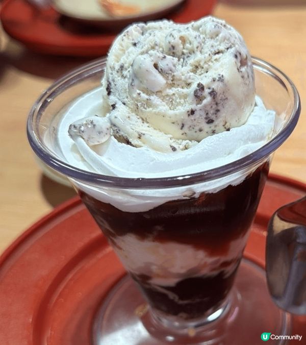 曲奇雪糕意式咖啡芭菲 ($27)