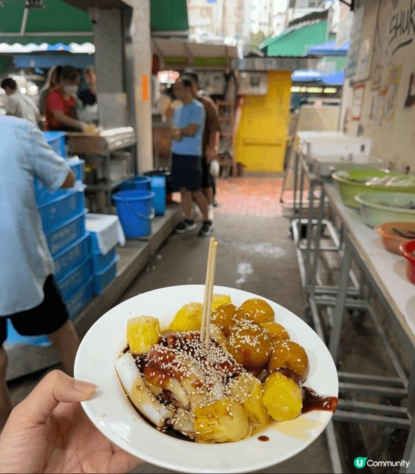 港式美食一定係混醬豬腸粉，作為香港人，所有親戚朋友黎香港一定...