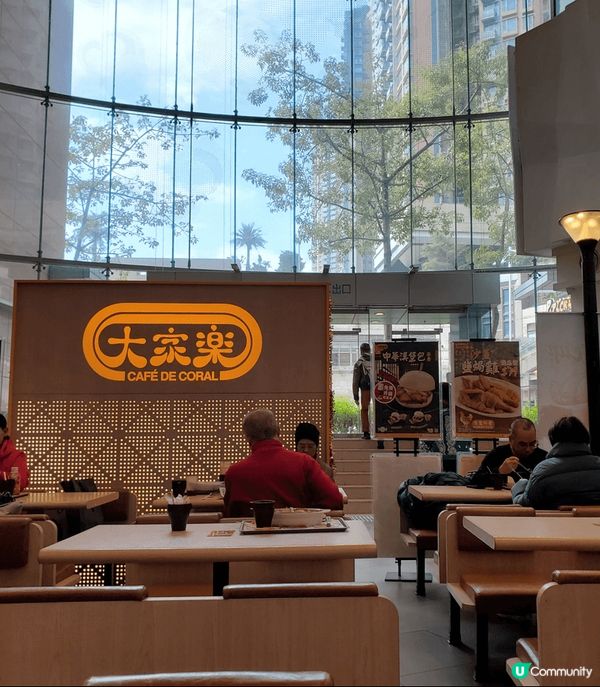 大年初一，梗係食返個豐富早餐啦…